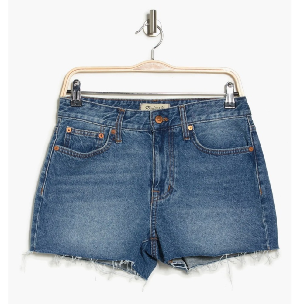 MOVING SALE | Madewell Relaxed Mid-Length Denim Shorts, Size 32 (like new)